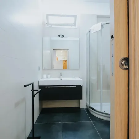 Da Flo Apartman Bari